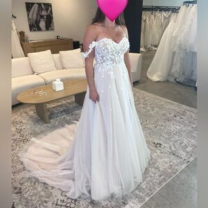 Stella York STRAPLESS LACE A-LINE WEDDING DRESS WITH SWEETHEART NECKLINE - 7560